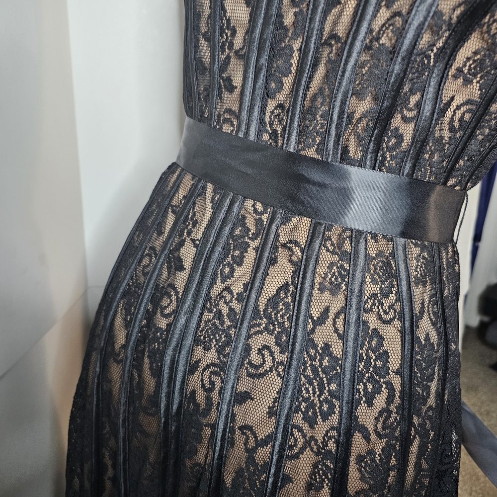 SL Fashions Black Lace Midi Dress - Picture 13 of 16